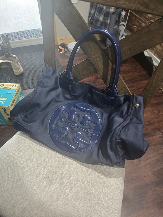 Tory Burch Handbags - Tory Burch Navy Logo Tote Bag with Patent Trim